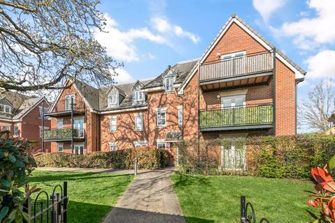 1 bedroom apartment for sale, Molesey Road, Hersham