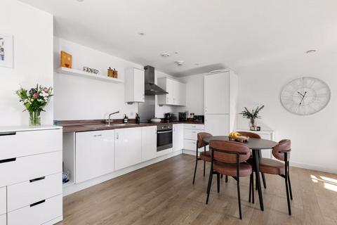 1 bedroom apartment for sale, Molesey Road, Hersham