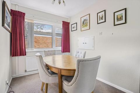 undefined, Simpson, Simpson, Milton Keynes