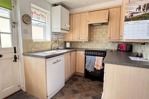 24 Beechcroft Road, Longlevens, Gloucester, GL2 9HF