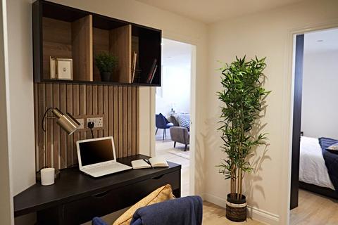 undefined, Apt 3, 113 The Headrow, 113 The Headrow LS1