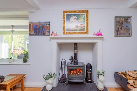6 bedroom detached house for sale, Kiln Lane, Cross Lanes, Wrexham