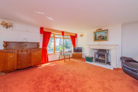6 bedroom detached house for sale, Kiln Lane, Cross Lanes, Wrexham