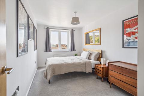 10, Turners Court Bartlett Crescent, High Wycombe, HP12 3BZ