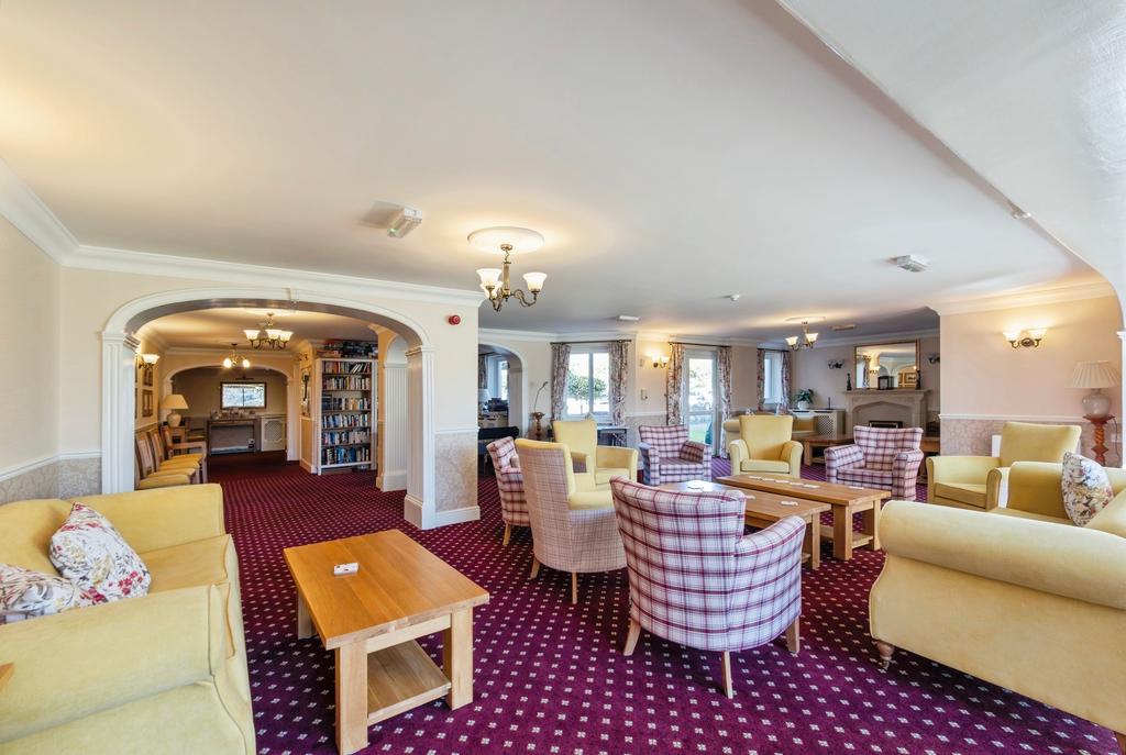 Residents lounge