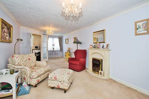 2 bedroom apartment for sale, Allandale Court, Burnham-on-Sea TA8