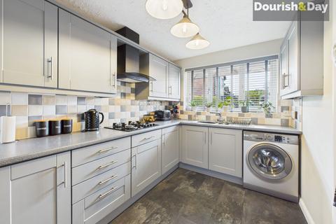 20 Camrose Gardens, Pendeford, Wolverhampton, WV9 5RN