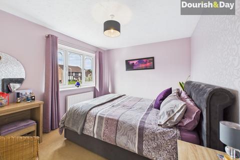 20 Camrose Gardens, Pendeford, Wolverhampton, WV9 5RN