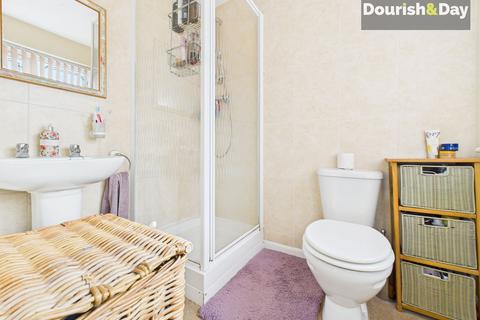 20 Camrose Gardens, Pendeford, Wolverhampton, WV9 5RN