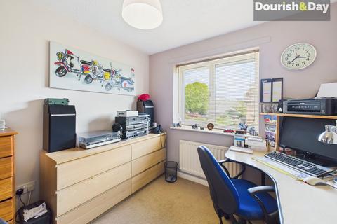 20 Camrose Gardens, Pendeford, Wolverhampton, WV9 5RN