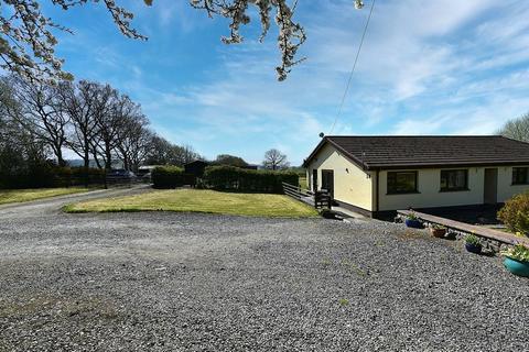 3 bedroom property with land for sale, Salem SA19
