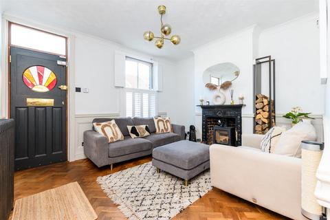 4 Cavendish Road, Rochester, ME1 2HN