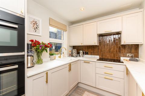 4 Cavendish Road, Rochester, ME1 2HN