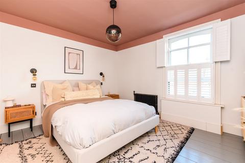 4 Cavendish Road, Rochester, ME1 2HN