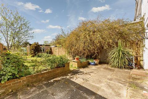 33 Browning Avenue, London, W7 1EW