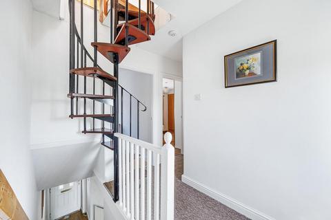 33 Browning Avenue, London, W7 1EW