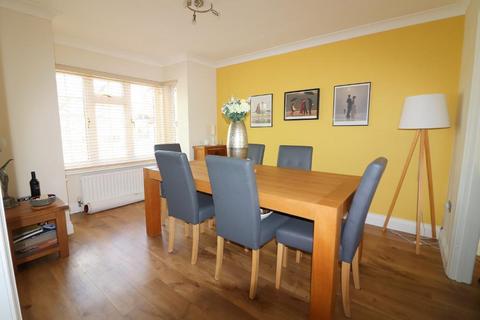 109a Bedford Road, Barton Le Clay, Bedford, MK45 4LP