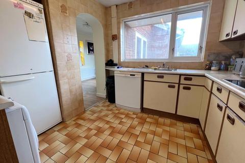 4 bedroom bungalow for sale, Burnside Avenue, Fleetwood FY7