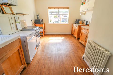 3 bedroom semi-detached house for sale, Laburnham Gardens, Upminster, RM14