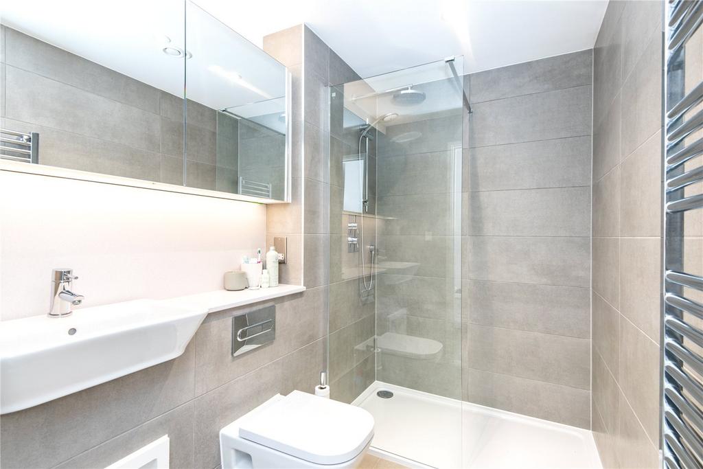 Family Shower Room