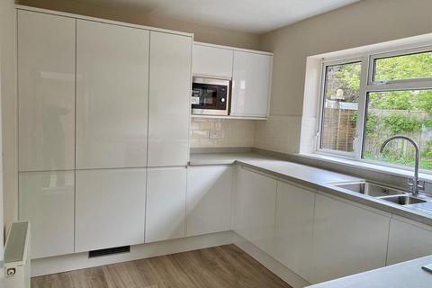 undefined, Holland Gardens, Fleet GU51