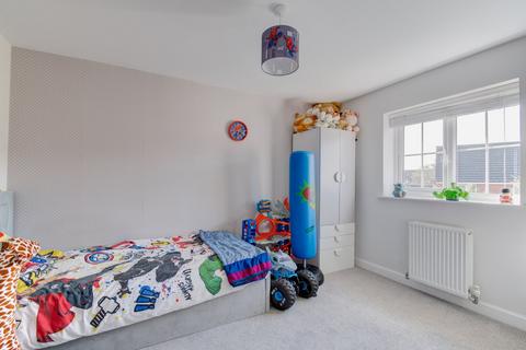 17 Rectory Gardens, Alvechurch, Birmingham, B48 7TH