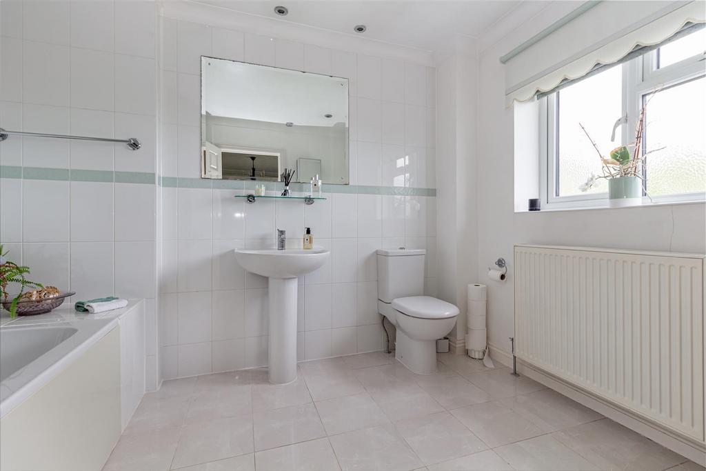 Ensuite-3.jpg