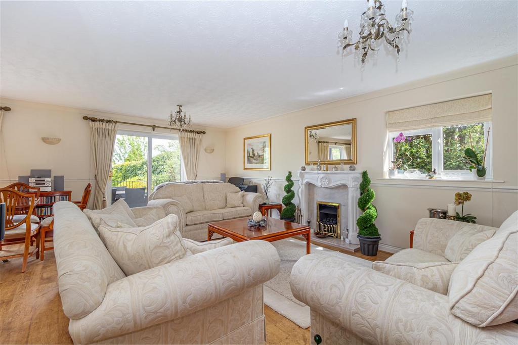 Living-room-3.jpg
