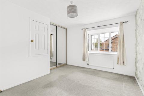 7 The Lynx, Cambridge, CB1 9GE
