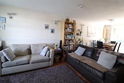 3 bedroom end of terrace house for sale, Myrtle Close, Erith, DA8