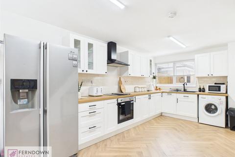118 Berwicks Lane, Birmingham, B37 7RH