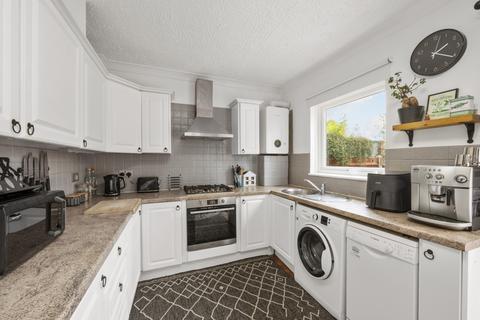 46b Adela Avenue, New Malden, KT3 6LD