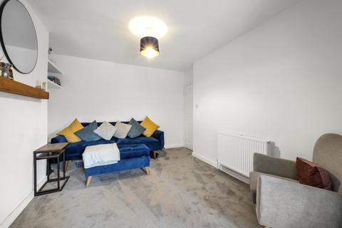 46b Adela Avenue, New Malden, KT3 6LD