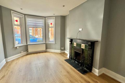 20 Russell Road, Folkestone, CT19 5RJ