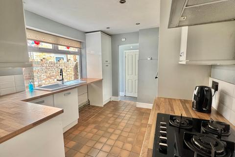 20 Russell Road, Folkestone, CT19 5RJ