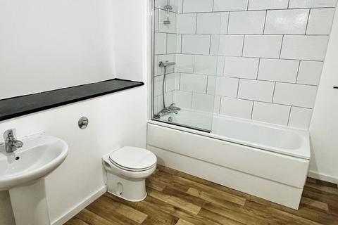 2 bedroom apartment for sale, Blantyre Street, Greater Manchester M15