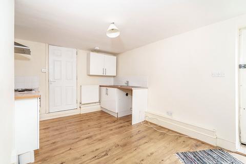 1 bedroom flat to rent, Neath Road Lane South, Plymouth PL4