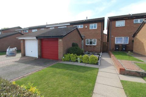 3 bedroom end of terrace house for sale - Rickyard Close, Birmingham B25
