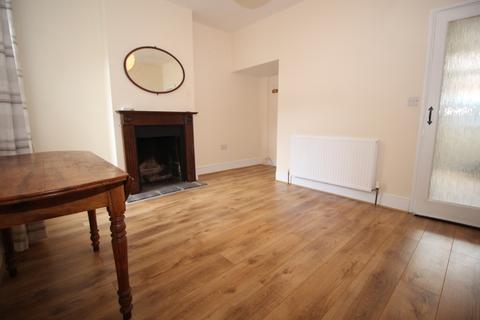 2 bedroom house to rent, Boulton Road, Hampshire PO5