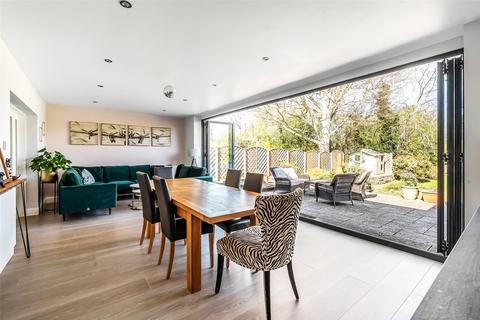 37 Gilmais, Bookham, Leatherhead, KT23 4RP