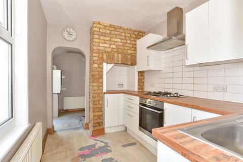 5 Jefferson Road, Sheerness, ME12 2PU