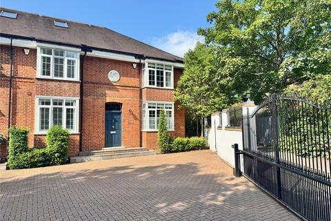 144 Chobham Road, Ascot, SL5 0HU