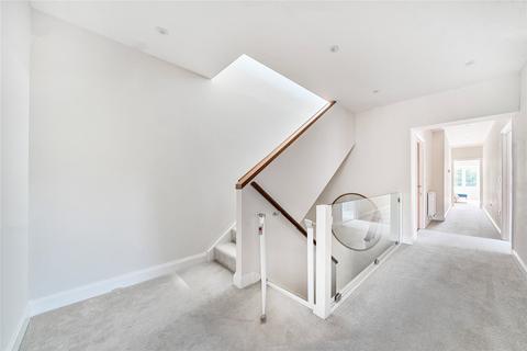 144 Chobham Road, Ascot, SL5 0HU