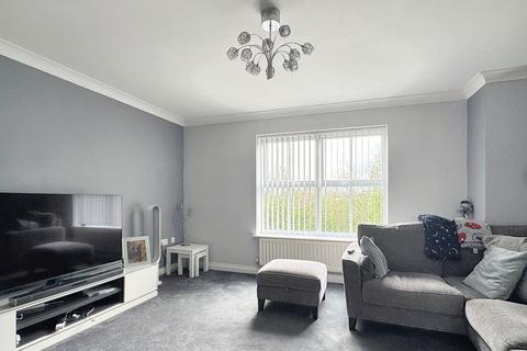 16 Mckinley Way, Widnes, WA8 9QH