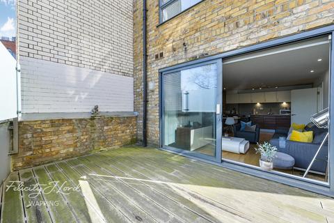 1 bedroom flat for sale, Lolesworth Close, London