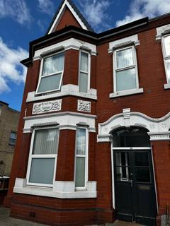 1 bedroom in a house share to rent, En-Suite Room Holderness Road, Hull