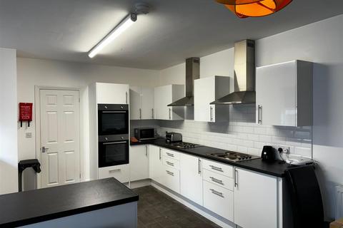 1 bedroom in a house share to rent, En-Suite Room Holderness Road, Hull