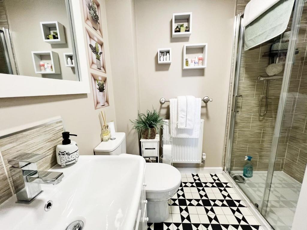 Ensuite