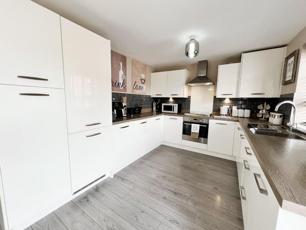 Kitchen / Diner