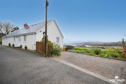 undefined, Goodwick